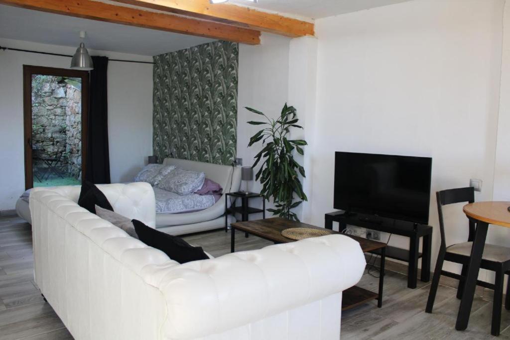 فيلا Casa Loft سانتياغو دي كومبوستيلا المظهر الخارجي الصورة
