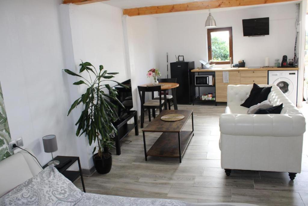 فيلا Casa Loft سانتياغو دي كومبوستيلا المظهر الخارجي الصورة