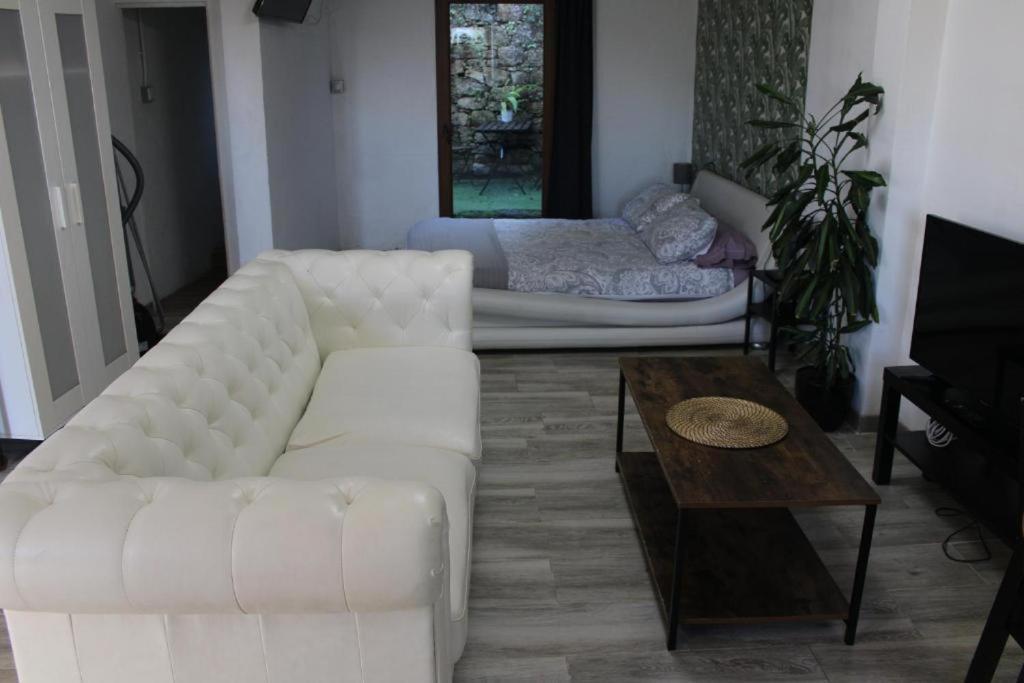 فيلا Casa Loft سانتياغو دي كومبوستيلا المظهر الخارجي الصورة